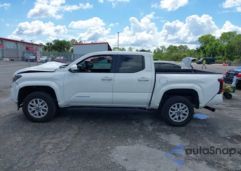 2024 Toyota Tacoma Sr5 2Wd z USA, uszkodzony, nr VIN 3TYKB5FN4RT001038